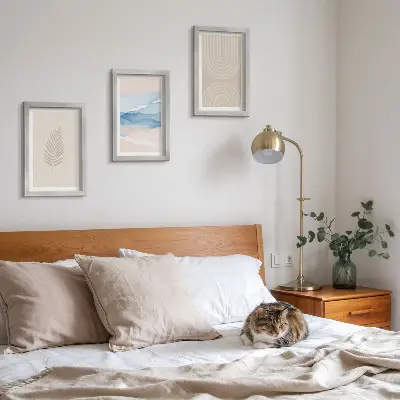 Bilderset mit Rahmen mit Blättern und Wellen in Beige- und Blautönen