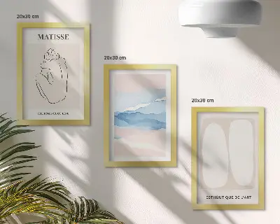 Bilderset mit Rahmen abstrakte Formen und zarte Farben im Stil von Matisse
