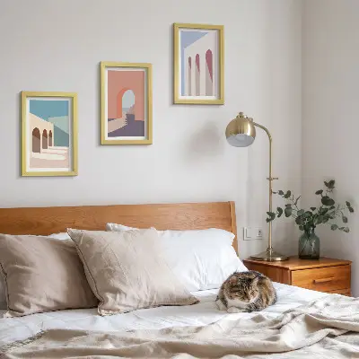 Bilderwand minimalistische Pastellgrafiken mit Stadtarchitektur