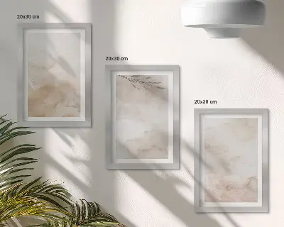 Bilderwand mit Aquarellflecken und Blättern in Pastellfarben