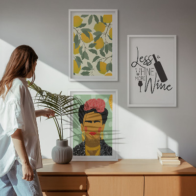 Gerahmtes bilderset Zitronenweinporträt von Frida