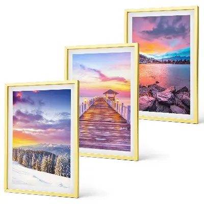 Winterliche Bergseelandschaft gerahmtes bilderset