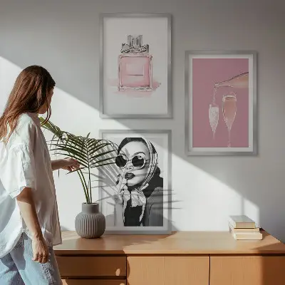 3er-Set Bilder mit Rahmen in stilvollem Pink