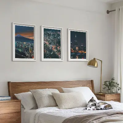 Gerahmtes Set aus Wandbildern Stadtpanorama bei Nacht