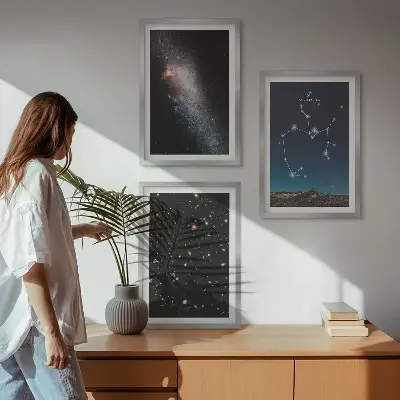 Gerahmtes Bilderset mit Galaxien, Sternbildern und Weltraummotiven vom Schützen