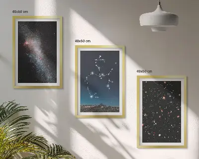 Gerahmtes Bilderset mit Galaxien, Sternbildern und Weltraummotiven vom Schützen