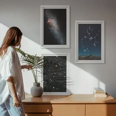 Gerahmtes Bilderset mit Galaxien, Sternbildern und Weltraummotiven vom Schützen
