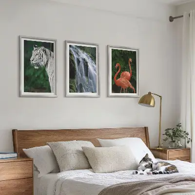 3er-Set Bilder mit Rahmen mit Motiven von Tiger, Wasserfall und Flamingos in der Natur