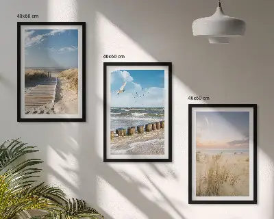 Wandbilder-Set mit Rahmen drei Motive mit Strand Sand Wellen Himmel und Vögeln