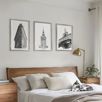 Gerahmtes Bilderset architektonische Gebäude in Schwarz-Weiß