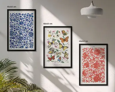 Bilder-Set mit Vintage-Blumen- und Schmetterlingsmotiven gerahmt