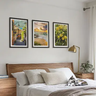 Gerahmtes Bilderset mit Motiven von Straßen, Meer, Strand und Zitrusbäumen