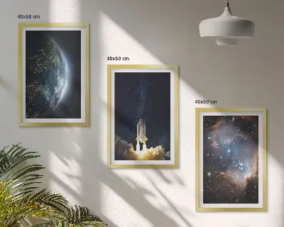 Gerahmtes Bilderset mit Motiven von Weltraum, Erde, Rakete und Galaxie