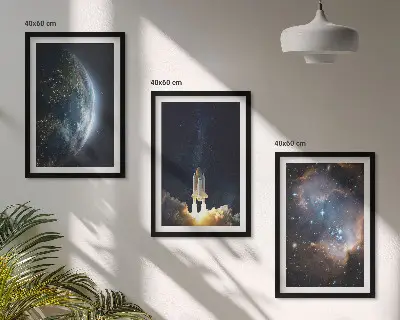 Gerahmtes Bilderset mit Motiven von Weltraum, Erde, Rakete und Galaxie