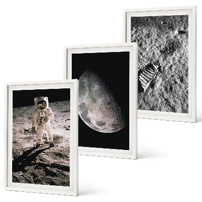 Gerahmtes bilderset Astronautenfoto vom Mond