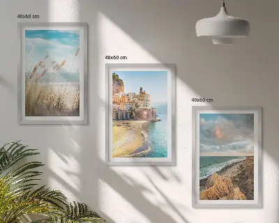 3er-Set Bilder mit Rahmen Landschaften mit Strand Klippen und Stadt
