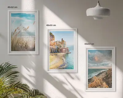 3er-Set Bilder mit Rahmen Landschaften mit Strand Klippen und Stadt