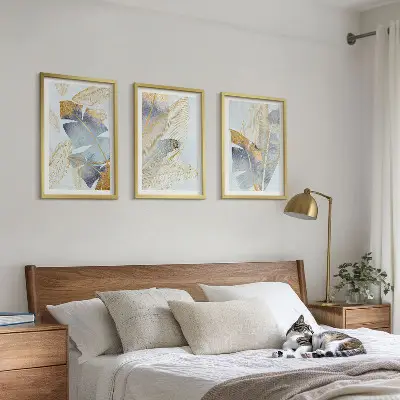 Wandbilder-Set mit Rahmen hellblau-beige Blätter im 3er-Set