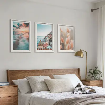 3er-Set Bilder mit Rahmen mit Motiven von Sonnenuntergang am Meer, Häusern sowie Blumen