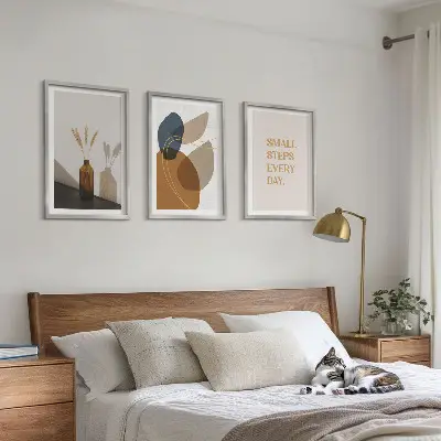 Set aus abstrakten Formen gerahmtes Bilderset