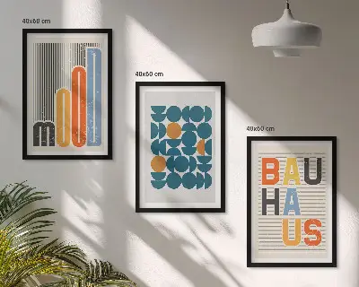 Gerahmtes Bilderset mit geometrischen Mustern im Bauhaus-Stil