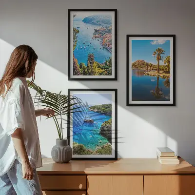 Gerahmtes Bilderset Palmen am Meer mit blauem Wasser
