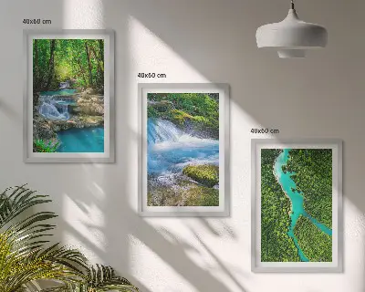 Gerahmtes Bilderset mit grünen Wäldern und kristallklarem Wasser