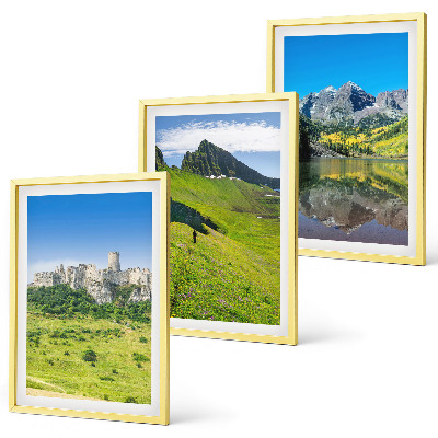 Bilder-3er-set mit rahmen Grüne Hügel mit einer Burg