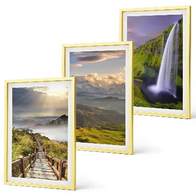 Gerahmtes Bilder-Set mit Berglandschaften und Wasserfall