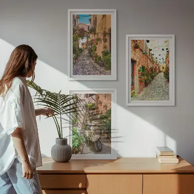3er-Set Bilder mit Rahmen mit Straßen- Blumen- und italienischem Flair-Motiv