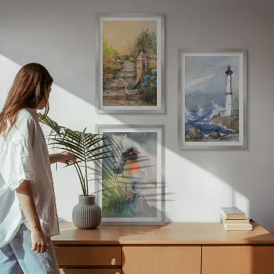 Gerahmtes Bilderset mit Landschaftsmotiven von Leuchtturm, Pferd und Mädchen
