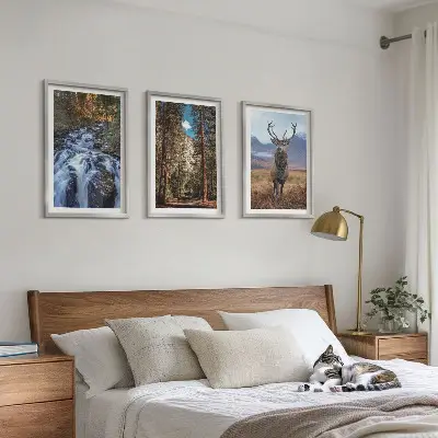 3er-Set Wandbilder mit Rahmen mit Motiv Wald, Wasserfall, Bergen und Hirsch