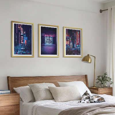 Gerahmtes bilderset Neon-Eingang zur nächtlichen Stadt