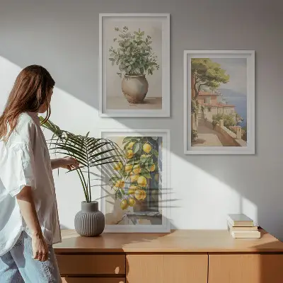 3er-Set Wandbilder mit Rahmen Motiv Blumen in einer Vase begleitet von einem Meer aus Zitronen