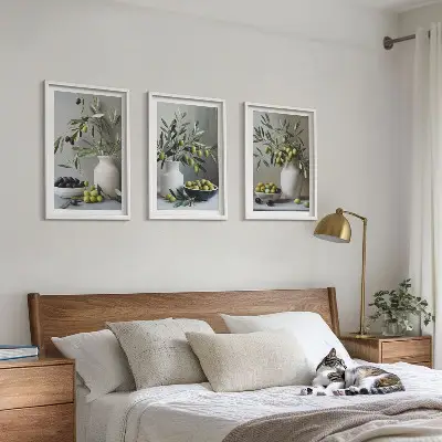 3er-Set Bilder mit Rahmen Motiv Oliven in grauen Vasen