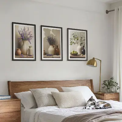 Blumen in Vasen Bilder-3er-Set mit Rahmen in Oliven-Dekor