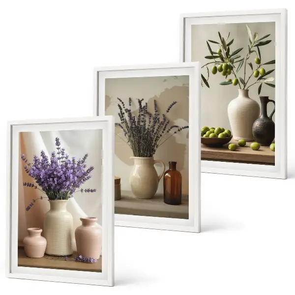 3-teiliges Bilder-Set mit Rahmen mit Lavendelblüten, Oliven und Gefäßen