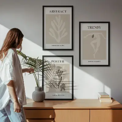 Gerahmtes Bilder-Set mit Blumenmuster in Beige und Braun