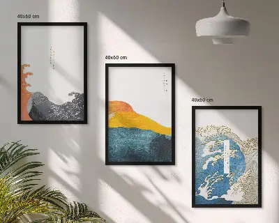 Gerahmtes Bilderset mit japanischen Wellenmotiven im Grafikstil