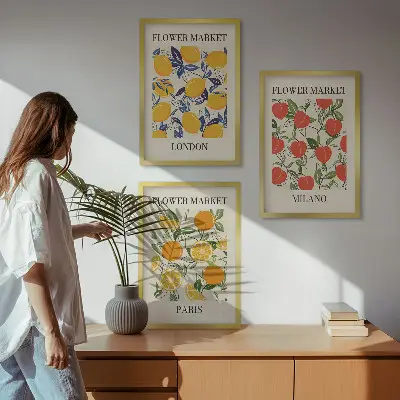 Gerahmtes Bilderset mit Blumenmotiven in Städten
