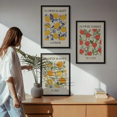 Gerahmtes Bilderset mit Blumenmotiven in Städten