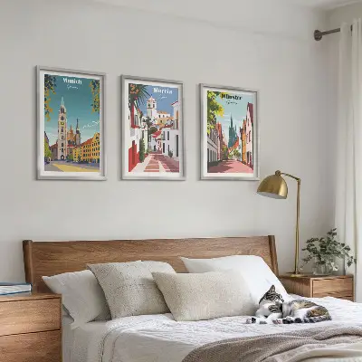 Europäische Städte in farbigen Zeichnungen 3er-Set Wandbilder inklusive Rahmen