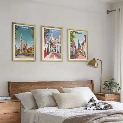 Europäische Städte in farbigen Zeichnungen 3er-Set Wandbilder inklusive Rahmen