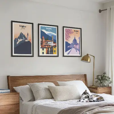 Retro-Illustrationen zur Bergarchitektur 3er-Set Bilder mit Rahmen