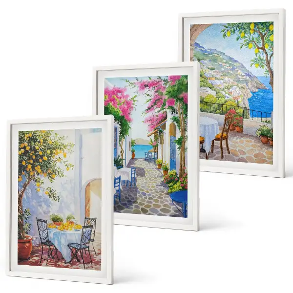 3er-Set Bilder mit Rahmen mit Motiven von charmanten Straßen, Pflanzen und dem Meer