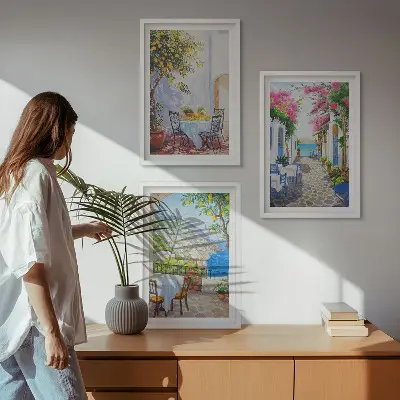 3er-Set Bilder mit Rahmen mit Motiven von charmanten Straßen, Pflanzen und dem Meer