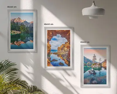 3er-Set Bilder mit Rahmen mit Motiv Spiegelungen der Felsen in Bergseen
