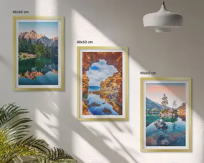 3er-Set Bilder mit Rahmen mit Motiv Spiegelungen der Felsen in Bergseen