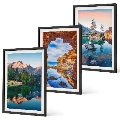 3er-Set Bilder mit Rahmen mit Motiv Spiegelungen der Felsen in Bergseen