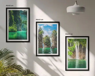 Gerahmtes Bilderset mit grünen Landschaften und Wasserfällen